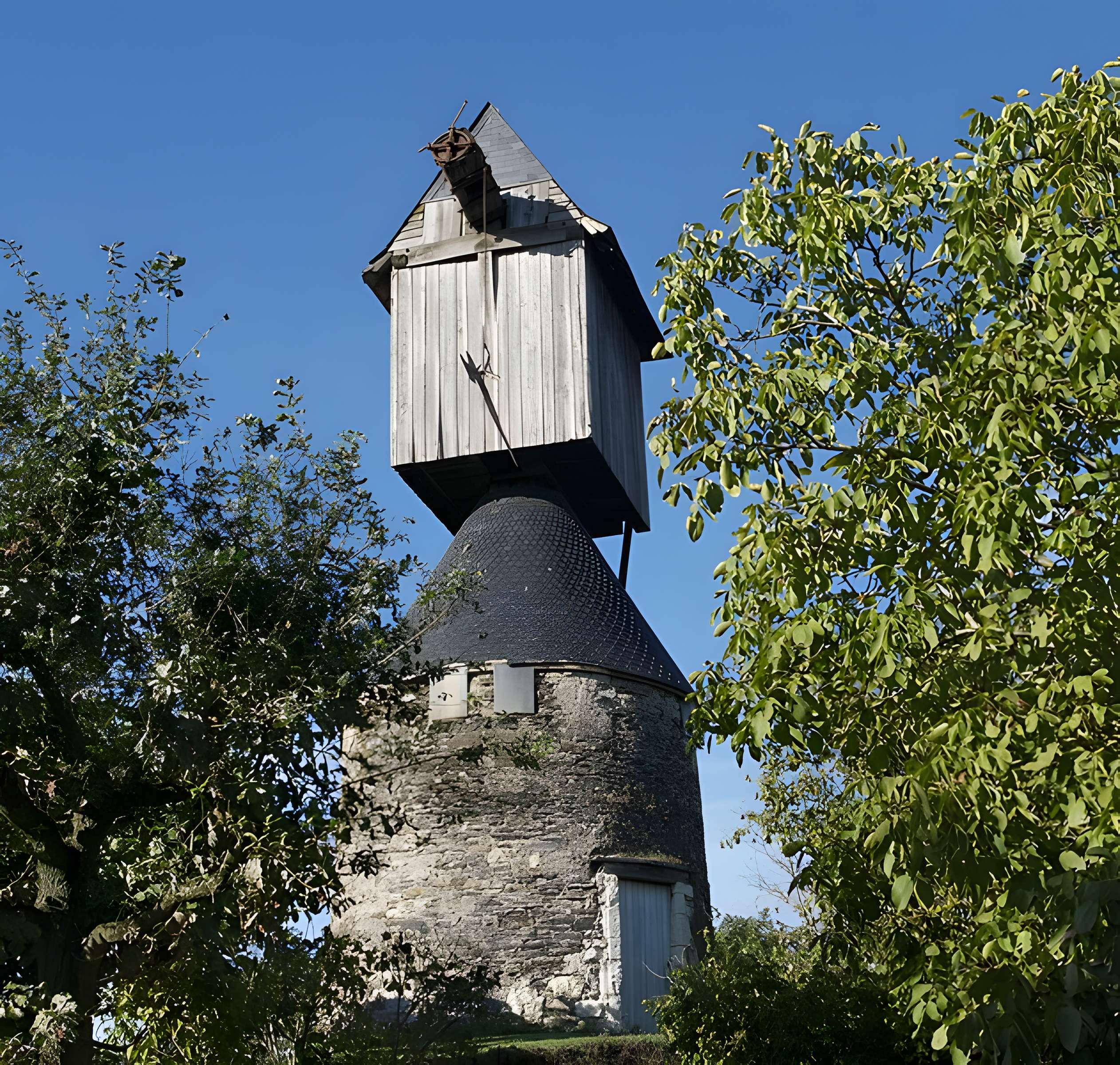 Moulin à vent de la Garde à Avrillé