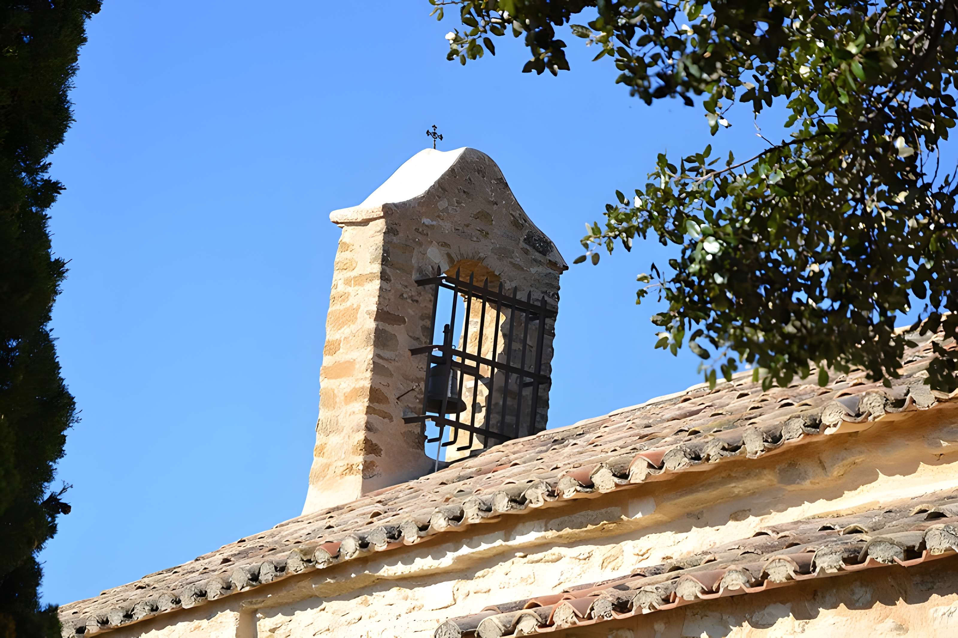 Chapelle Notre-Dame du Cadenet à Piégon