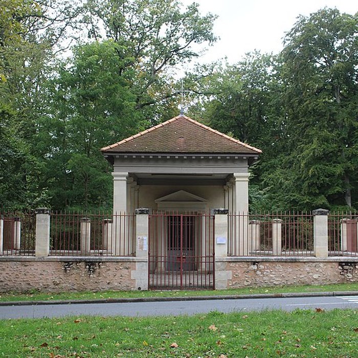 Photo de Chapelle Notre-Dame-de-Bon-Secours à Fontainebleau