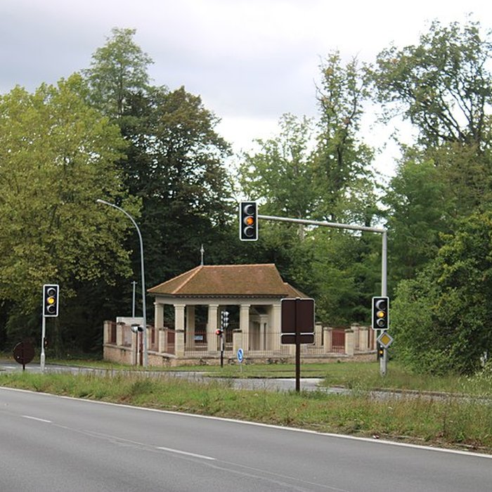 Photo de Chapelle Notre-Dame-de-Bon-Secours à Fontainebleau