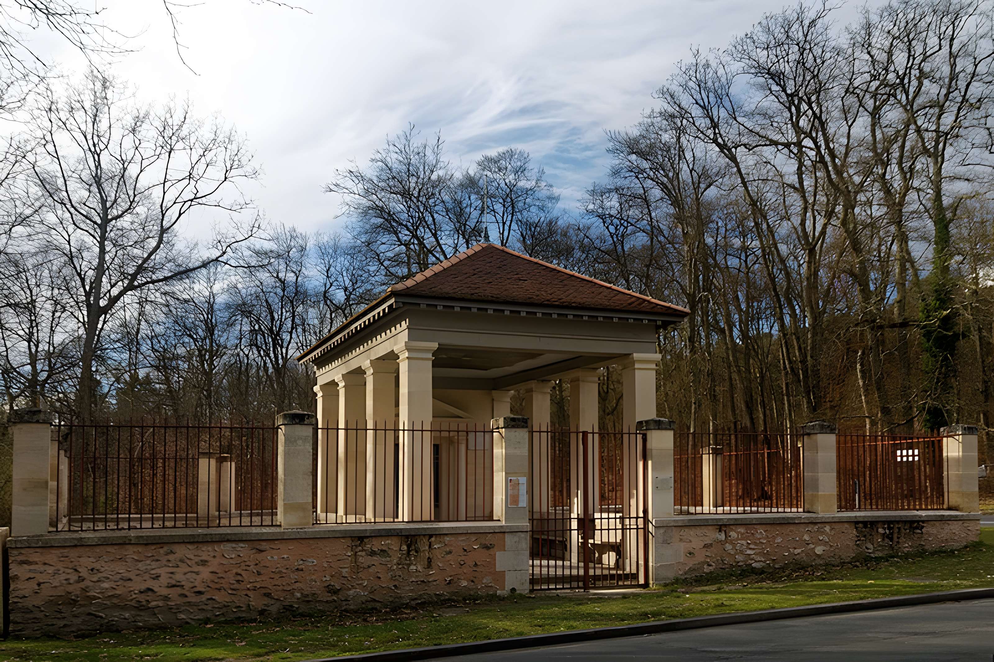 Chapelle Notre-Dame-de-Bon-Secours à Fontainebleau
