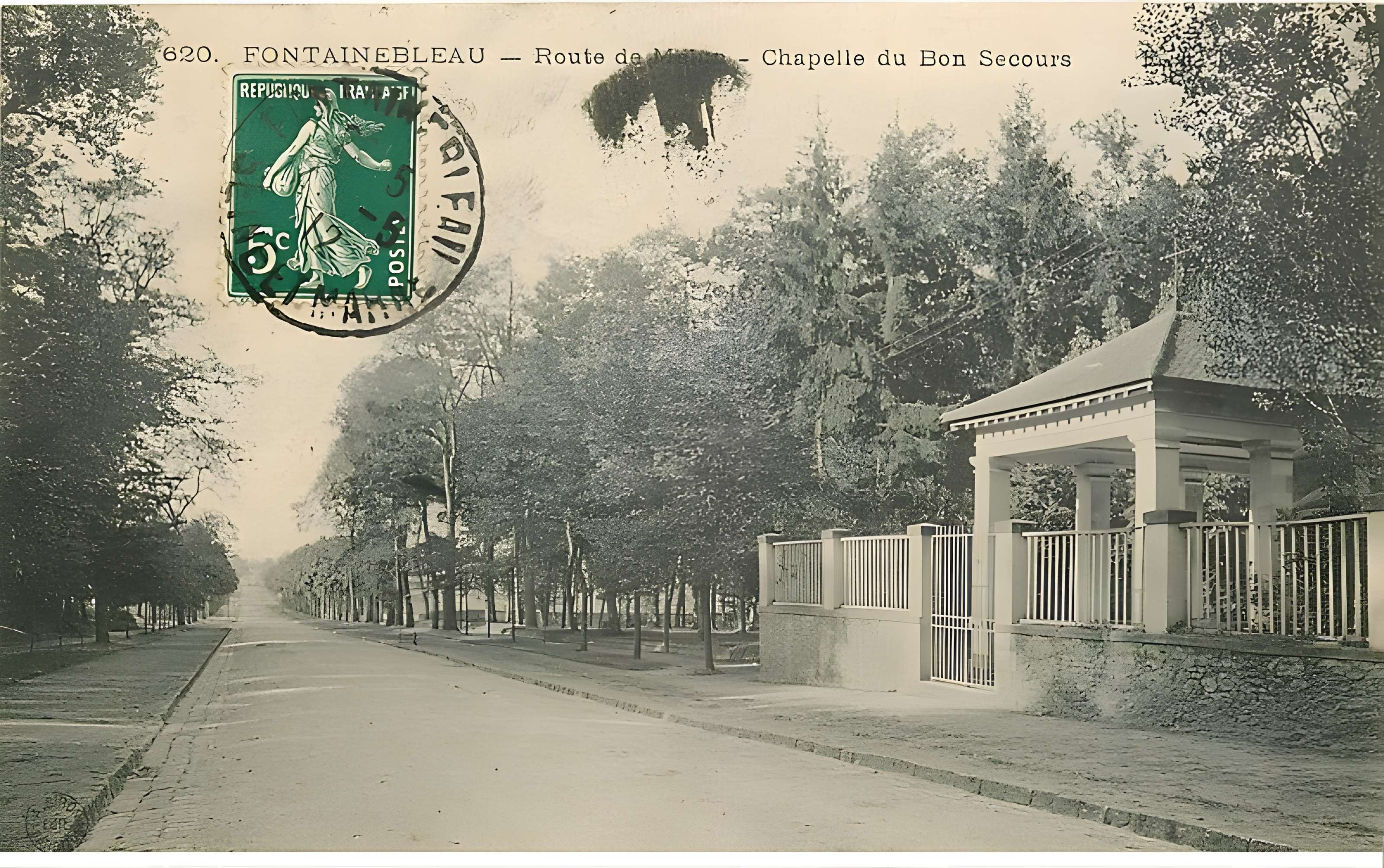 Chapelle Notre-Dame-de-Bon-Secours à Fontainebleau
