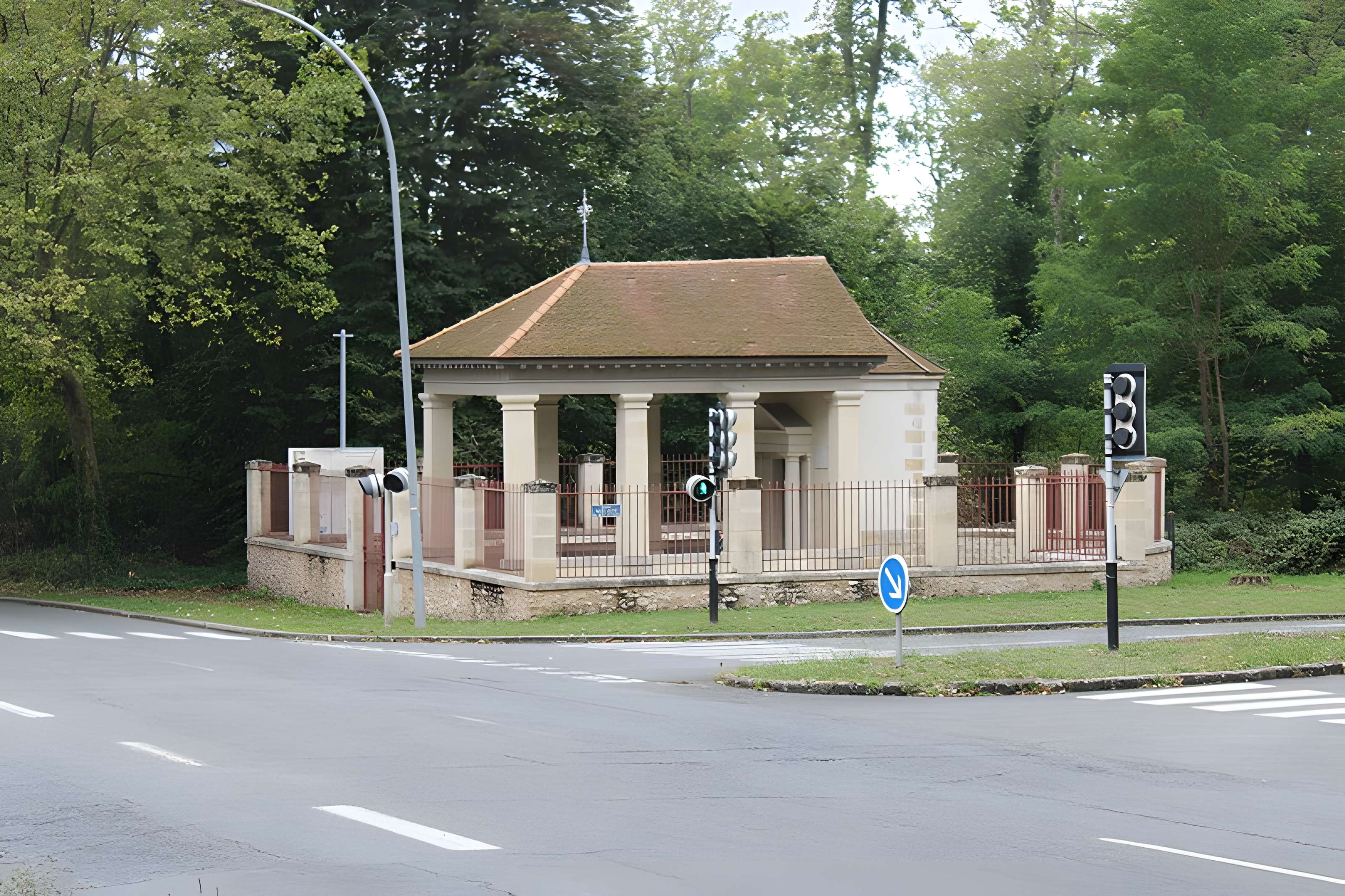 Chapelle Notre-Dame-de-Bon-Secours à Fontainebleau