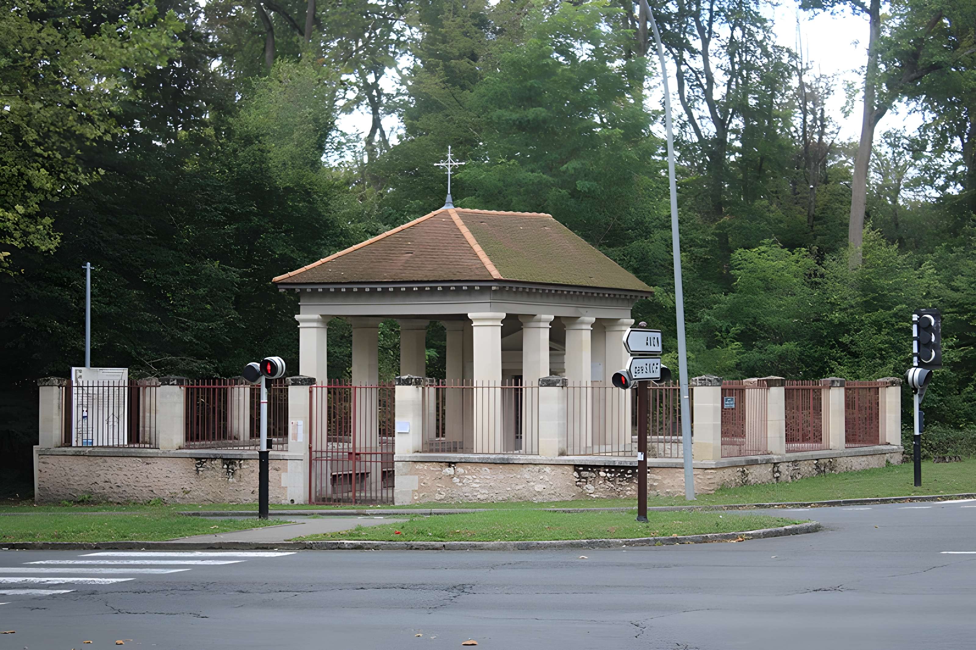 Chapelle Notre-Dame-de-Bon-Secours à Fontainebleau
