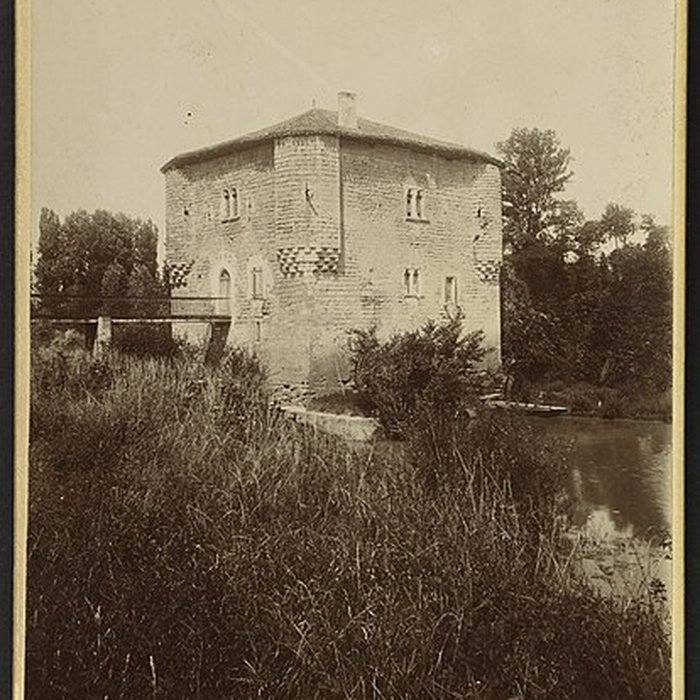 Photo de Moulin fortifié de Bagas