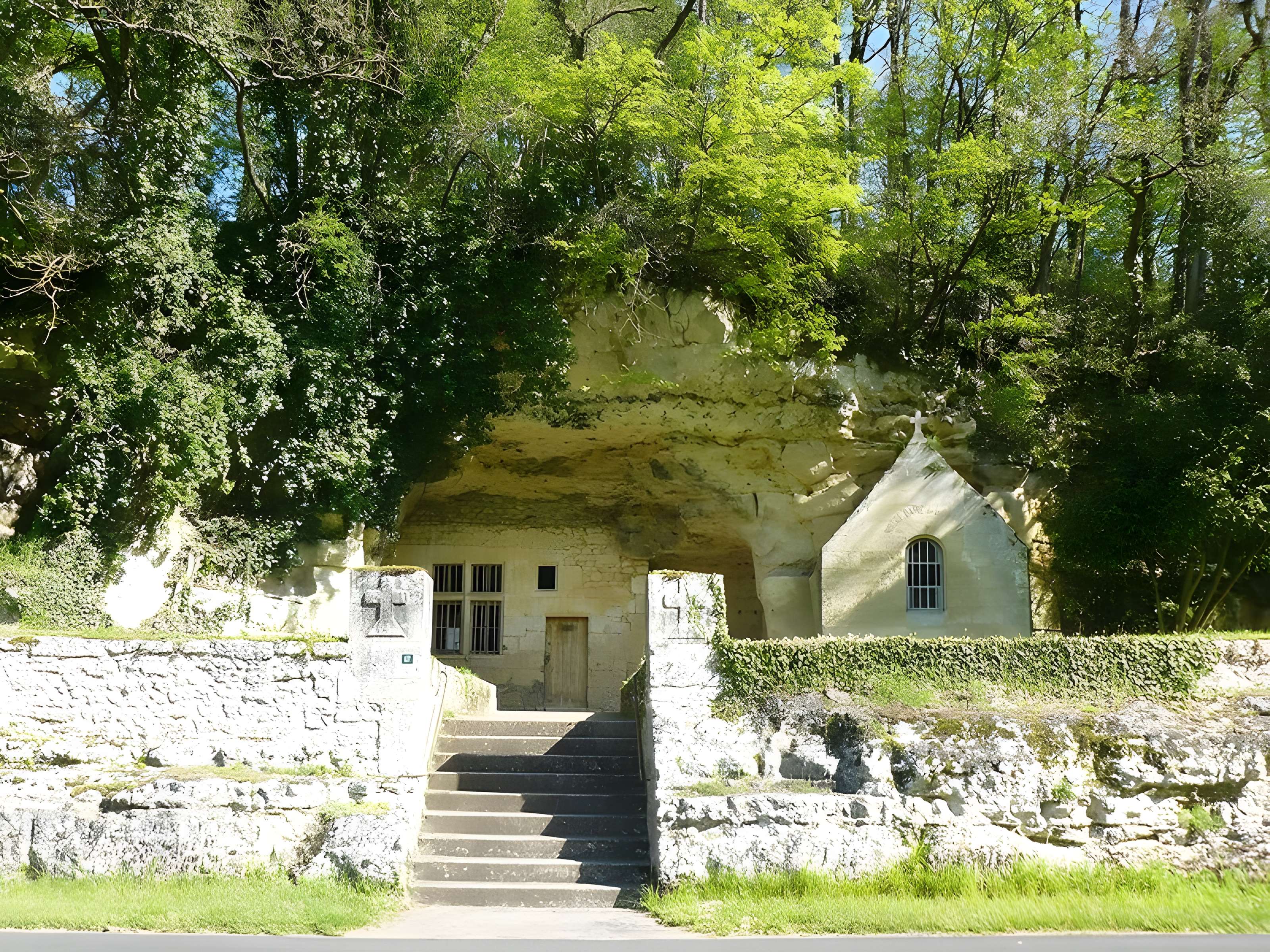Chapelle Notre-Dame-de-Lorette de Saint-Épain 