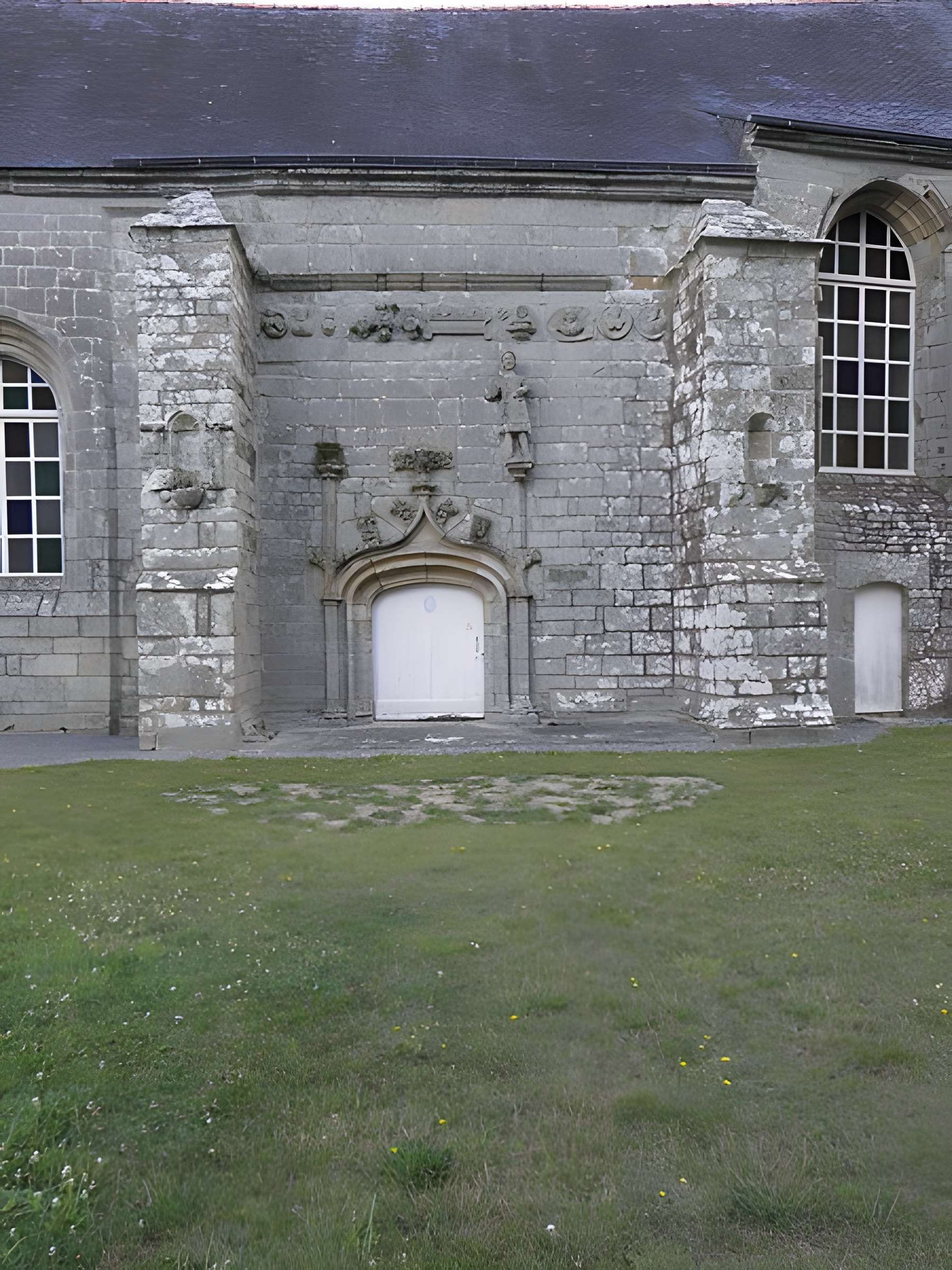 Chapelle Notre-Dame-des-Fleurs de Plouay 