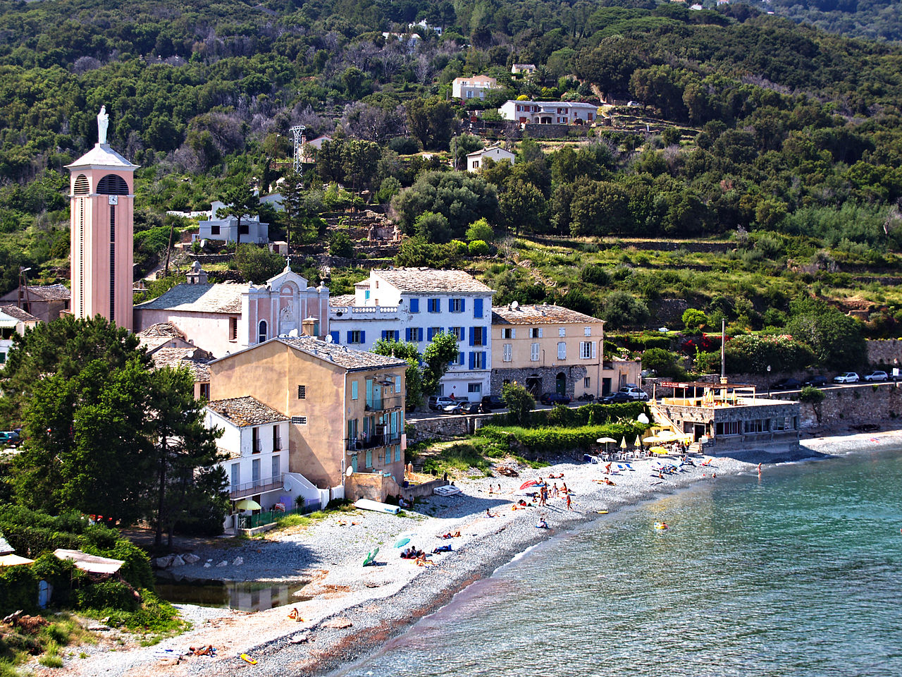 Chapelle Pisane attenant à l'église Santa Maria Assunta à Brando