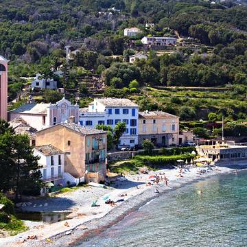 Chapelle Pisane attenant à léglise Santa Maria Assunta à Brando