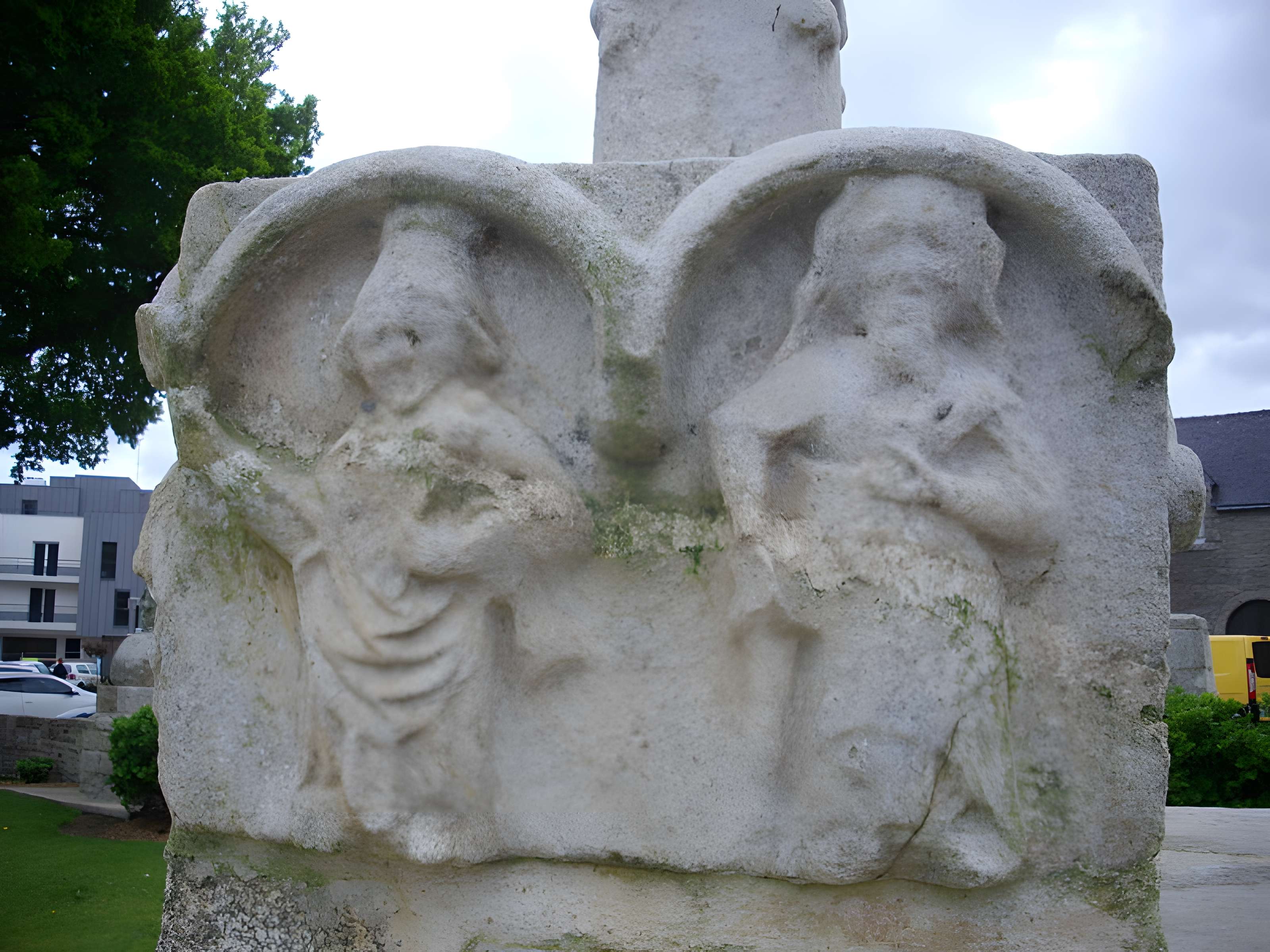 Chapelle Saint-Avé-d'en-Bas, dite aussi Notre-Dame-du-Loc