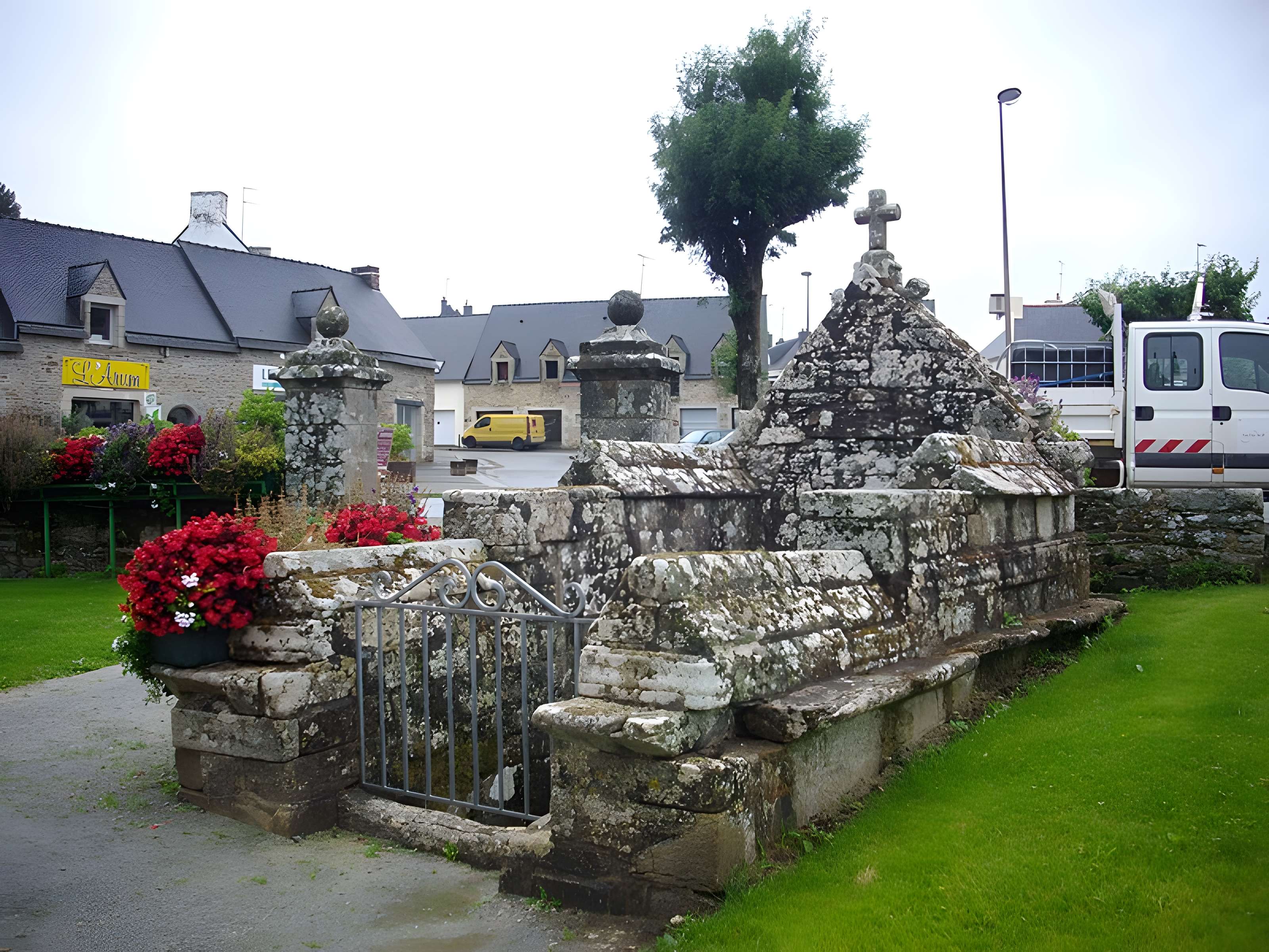 Chapelle Saint-Avé-d'en-Bas, dite aussi Notre-Dame-du-Loc