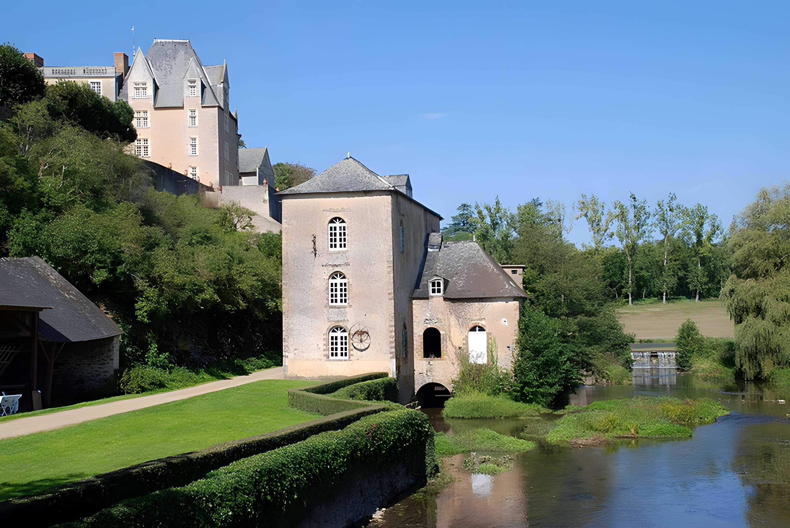 Moulin de Thévalles à Chémeré-le-Roi