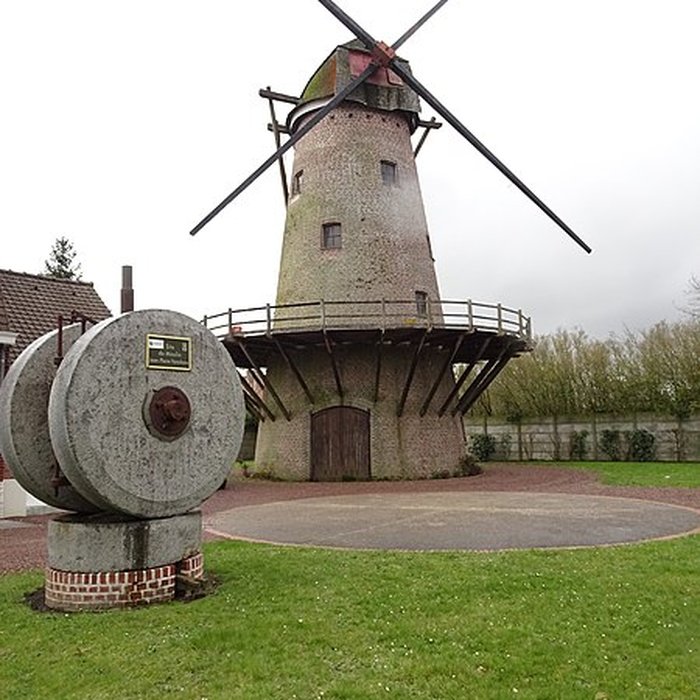 Photo de Moulin dHalluin à Wormhout