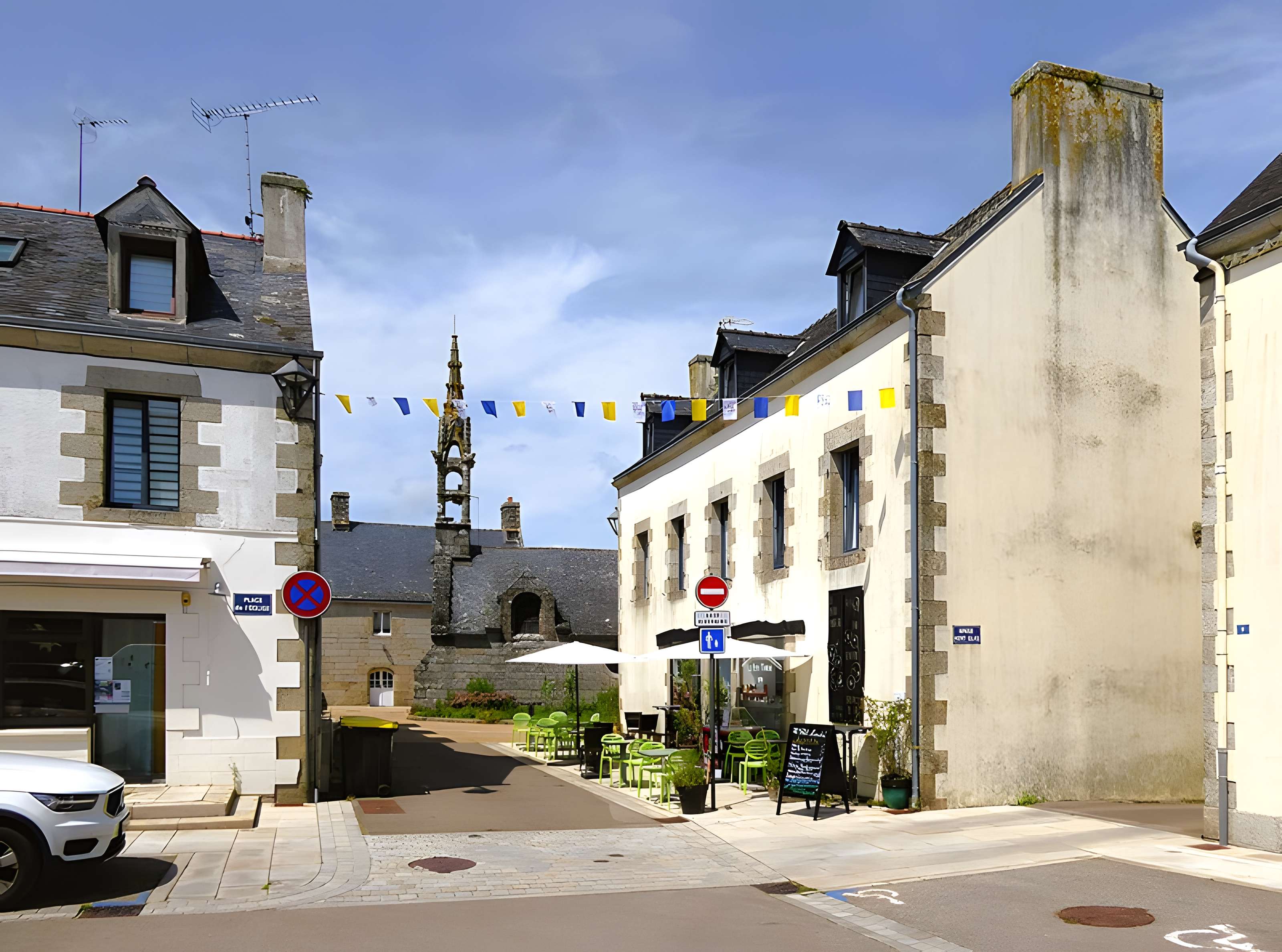Chapelle Sainte-Barbe de Névez