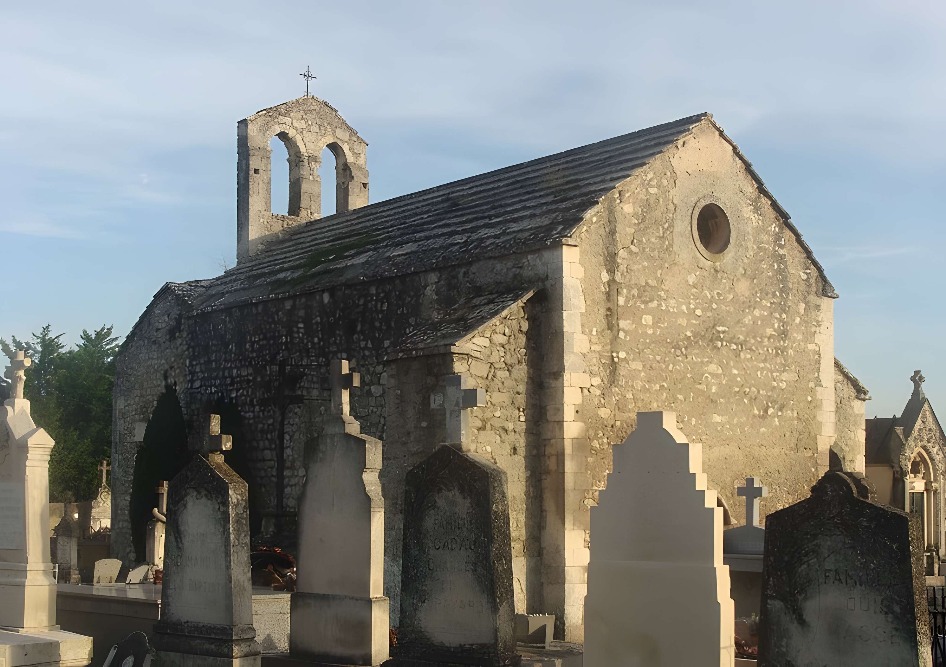 Chapelle Sainte-Croix de Saint-Andiol
