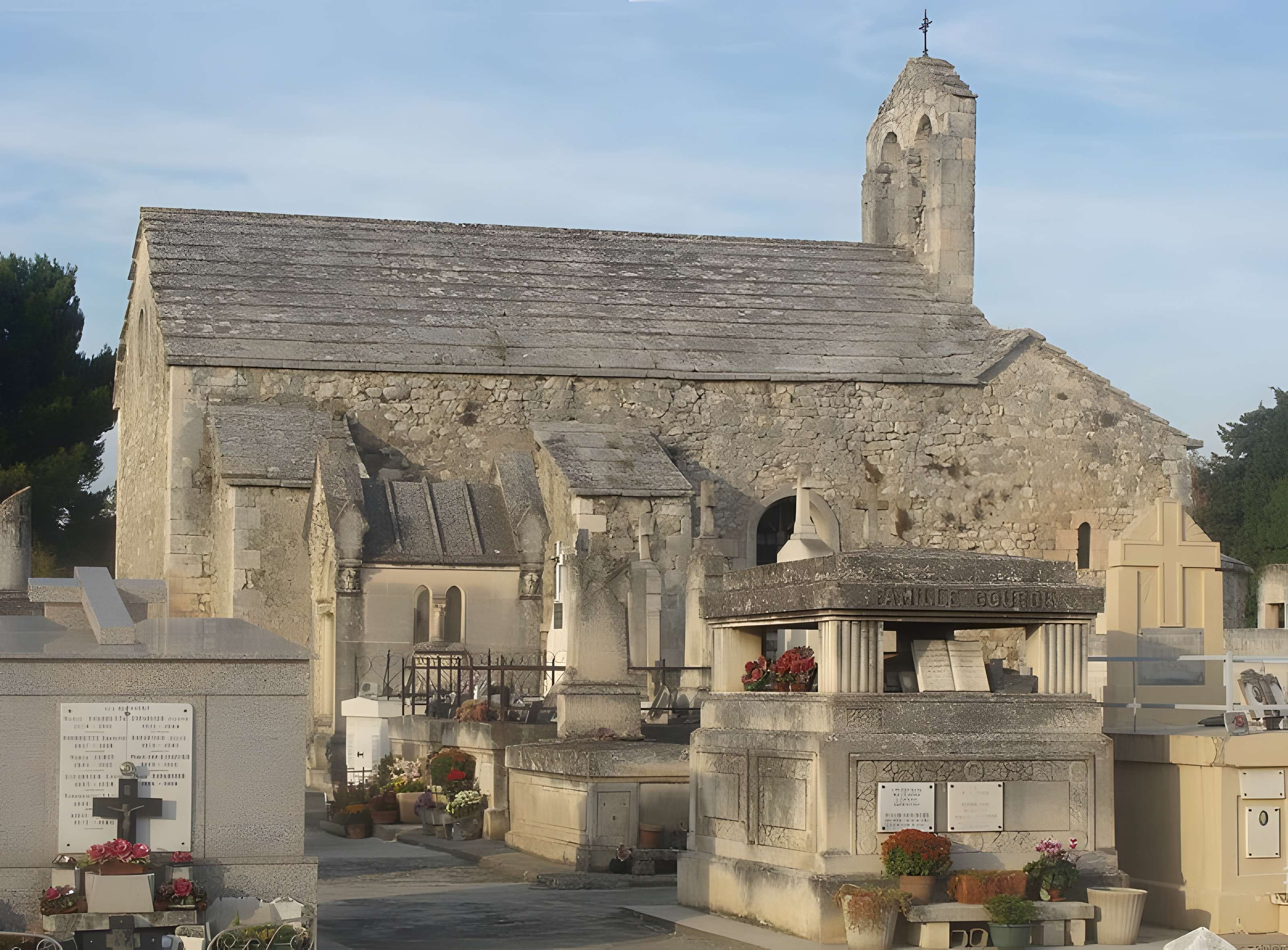 Chapelle Sainte-Croix de Saint-Andiol