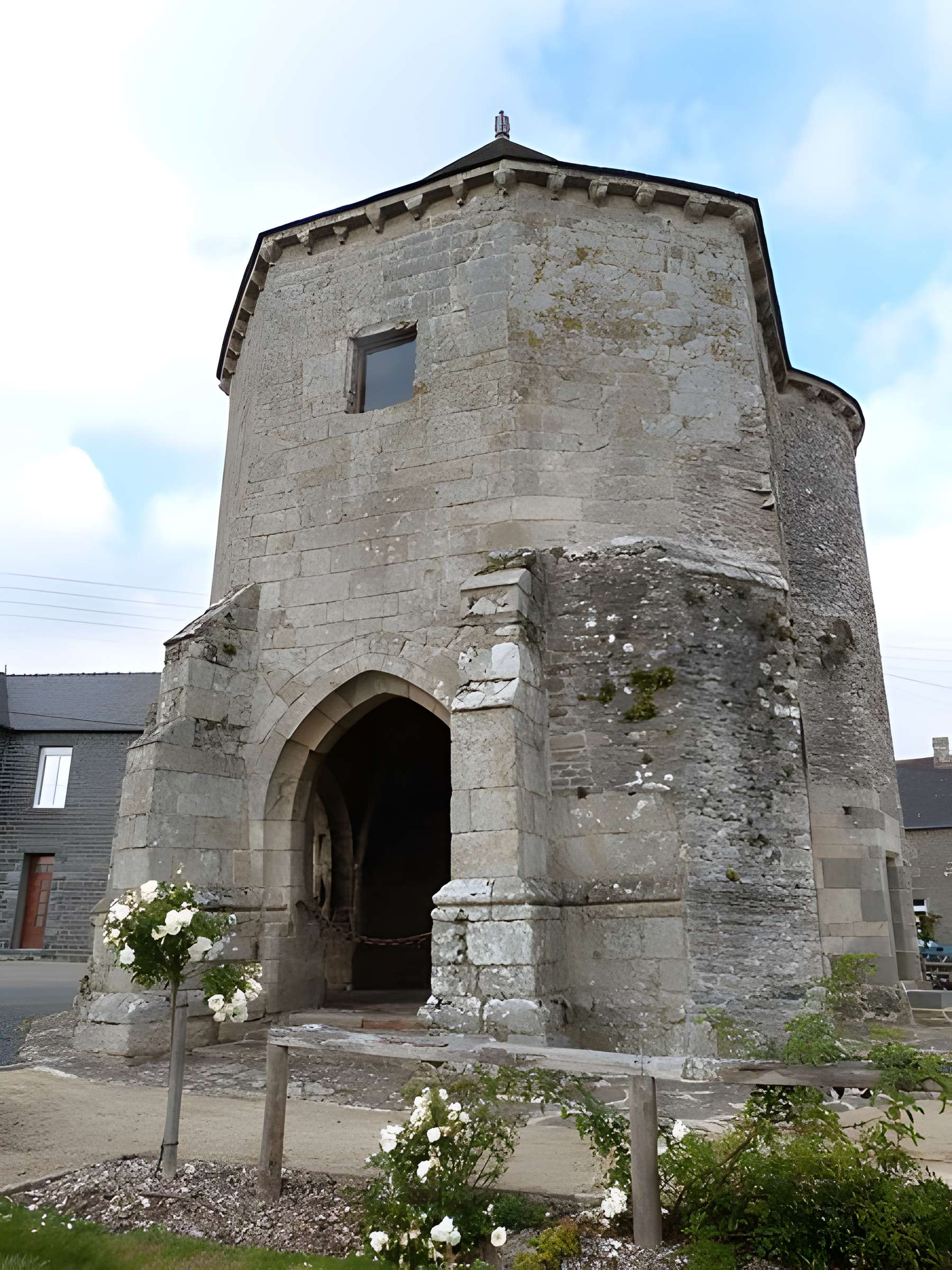 Ancienne église, actuellement chapelle Sainte-Eutrope