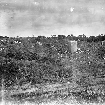 Dolmen de Kerlescan à Carnac