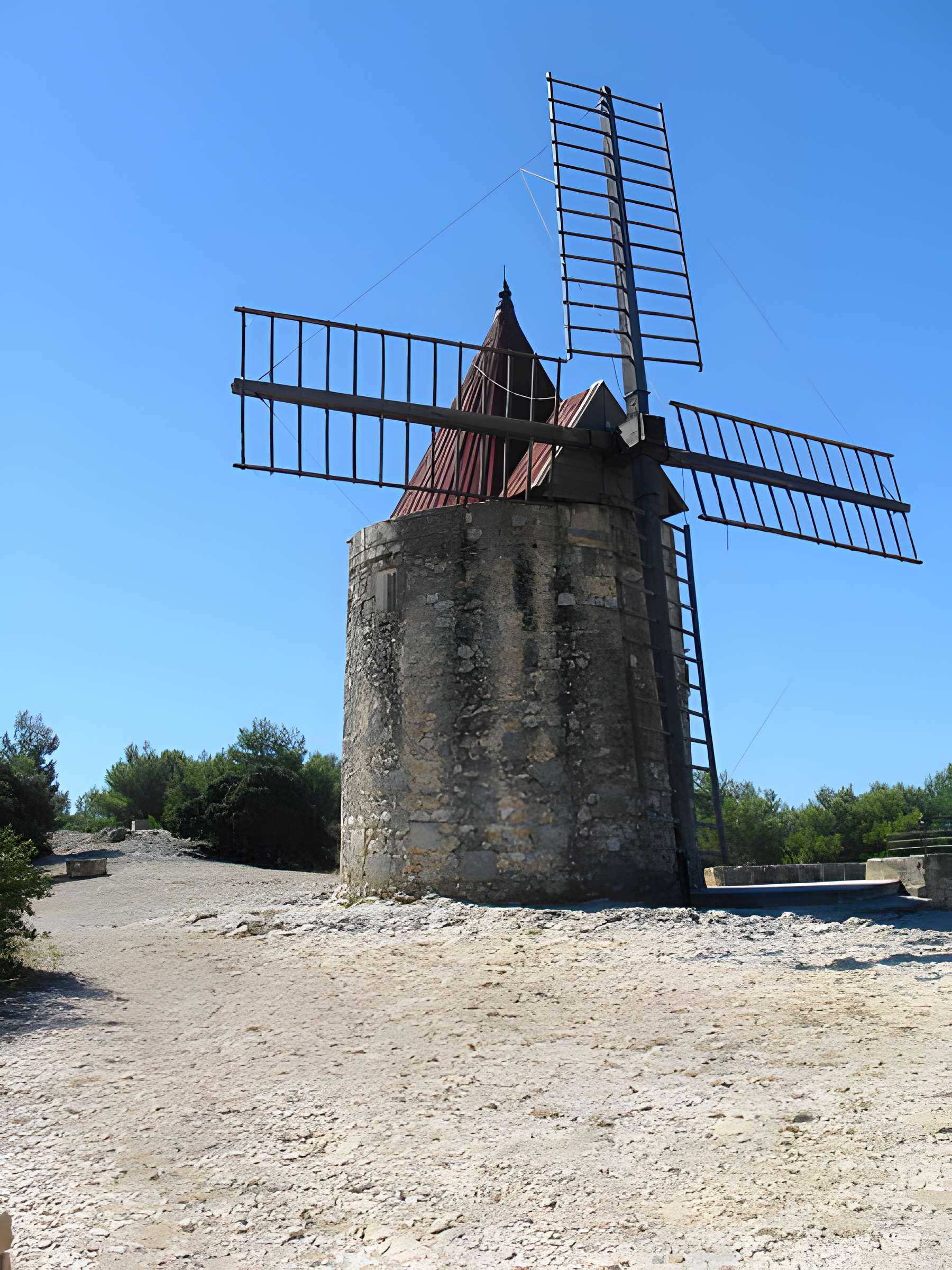 Moulin Saint-Pierre dit Le Moulin d'Alphonse Daudet