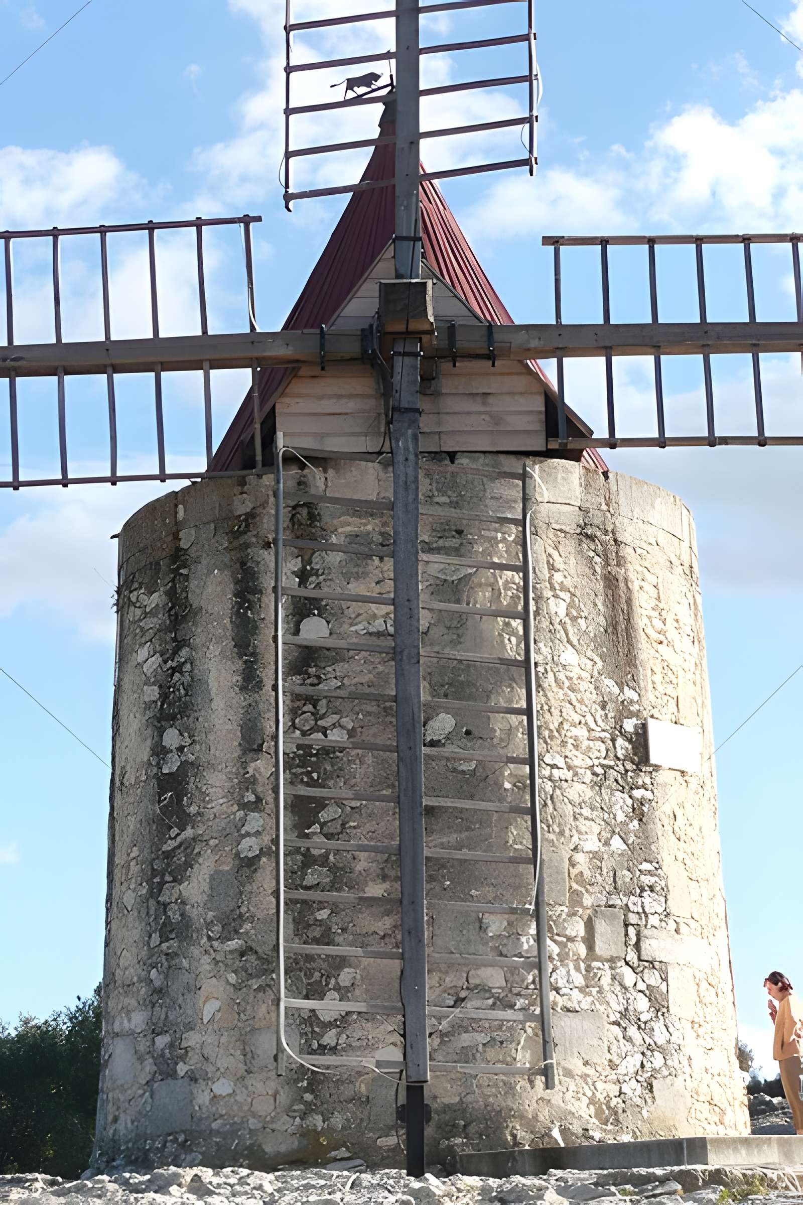 Moulin Saint-Pierre dit Le Moulin d'Alphonse Daudet