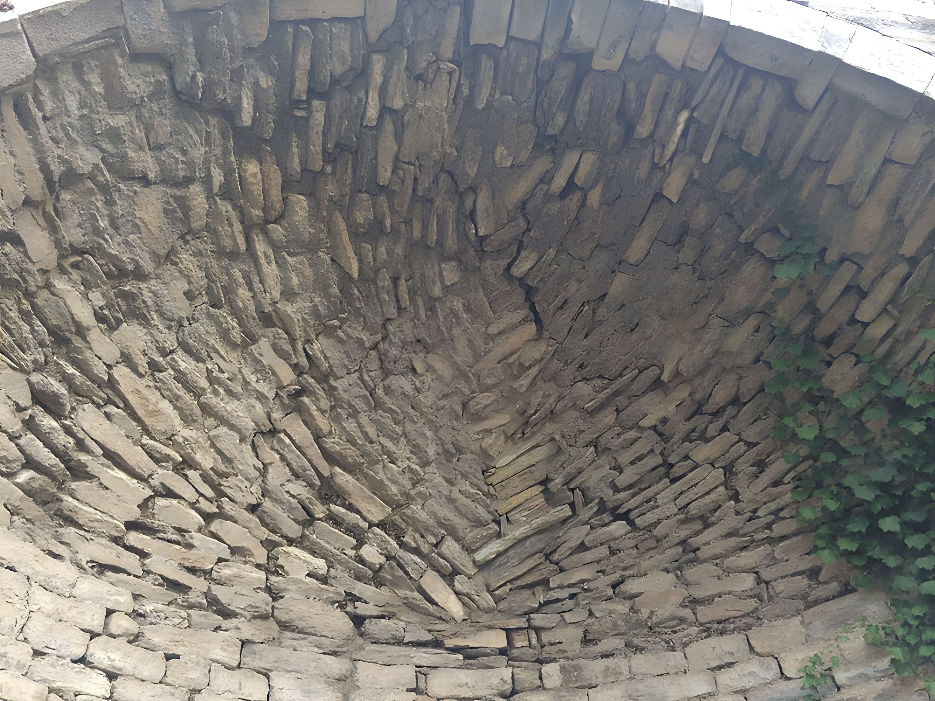 Ruines de la chapelle Sainte-Marie de Casalta