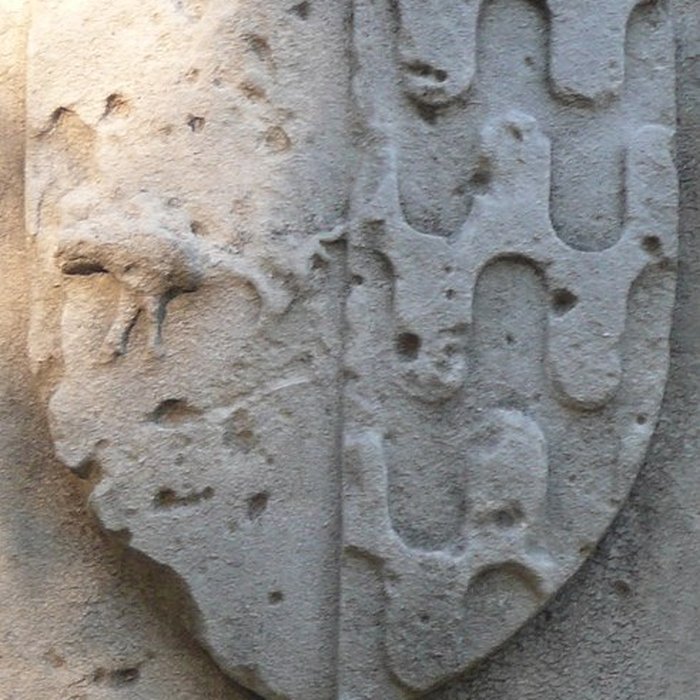 Photo de Nécropole des Alyscamps et Église Saint-Honorat à Arles