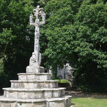 Chapelle Saint-Germain de Plogastel-Saint-Germain