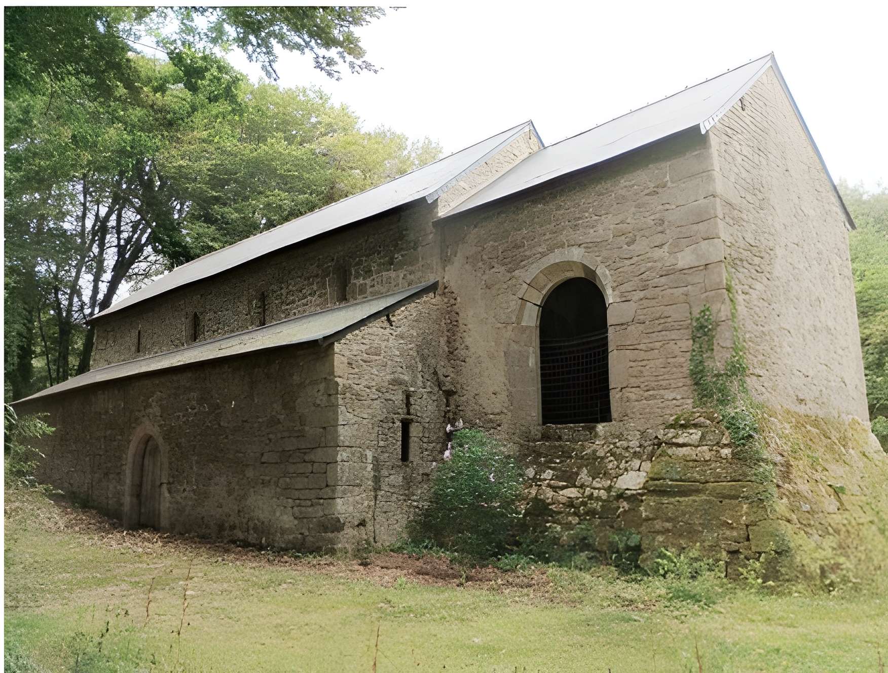 Chapelle Saint-Gunthiern de Locoyarn