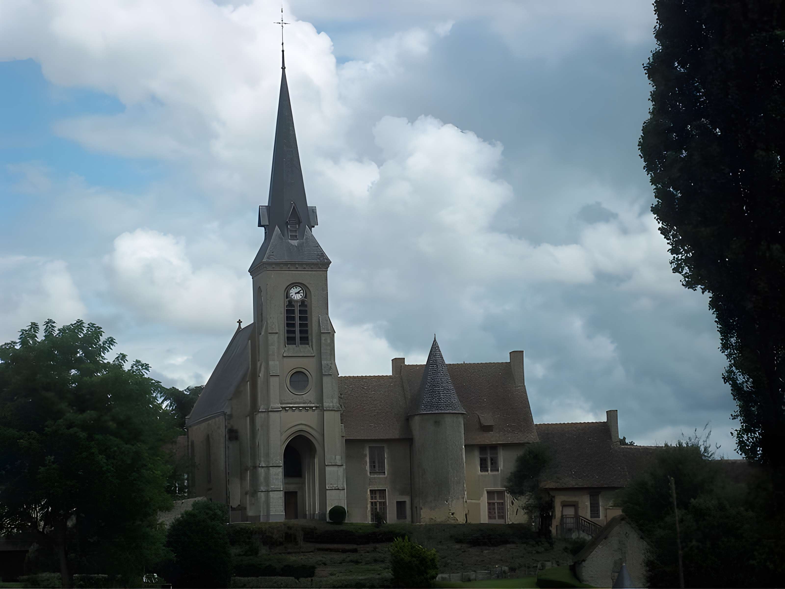 Chapelle Saint-Julien de Saint-Marceau