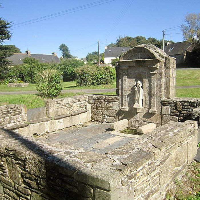 Photo de Chapelle Saint-Lubin de Kergrist-Moëlou