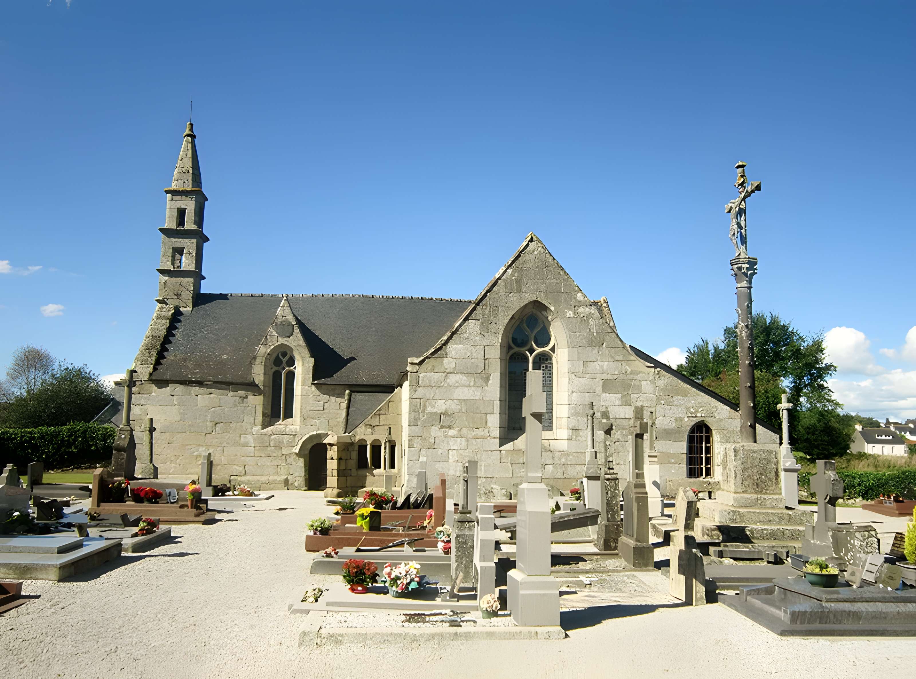 Chapelle Saint-Lubin de Kergrist-Moëlou