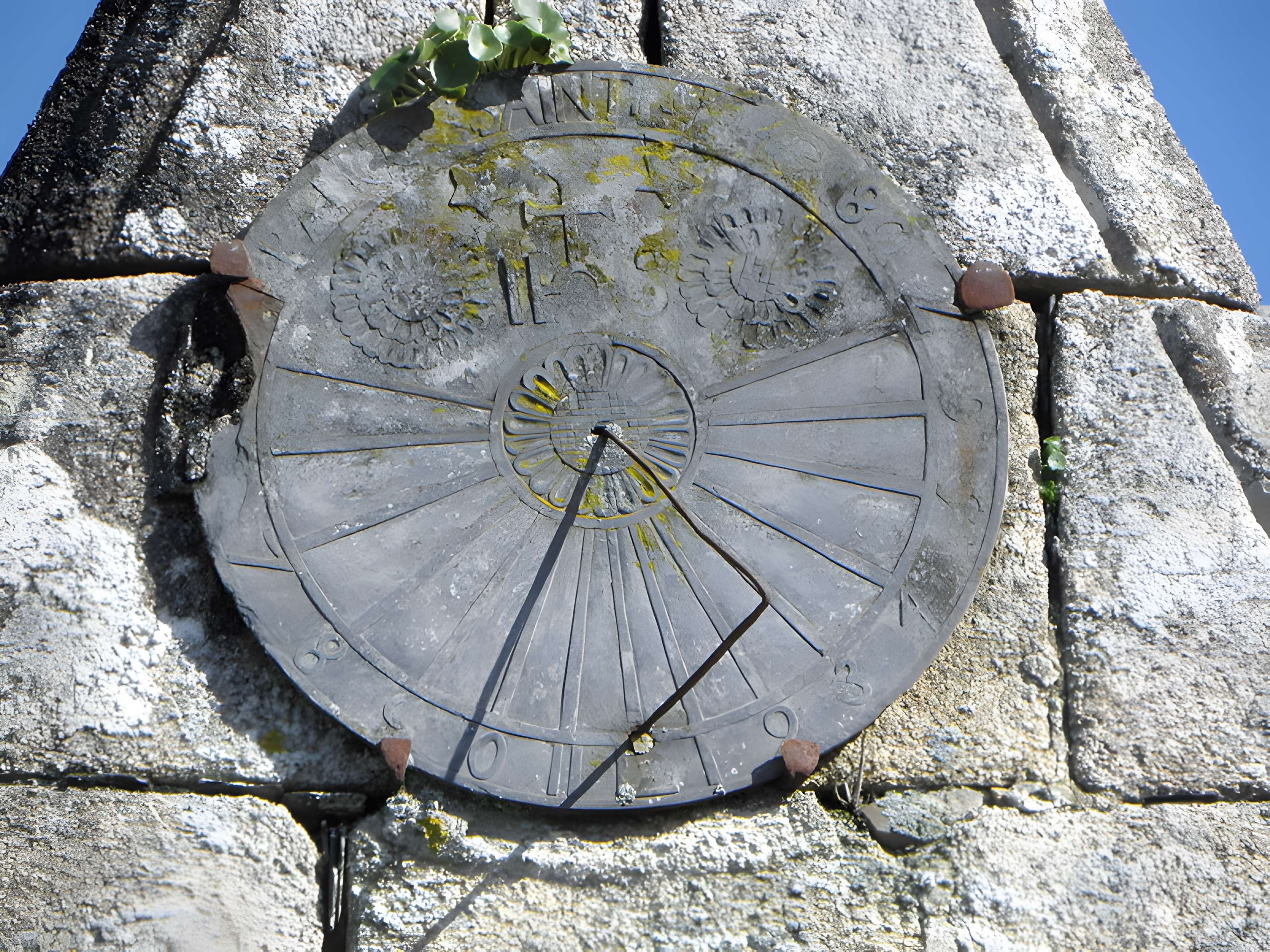 Chapelle Saint-Lubin de Kergrist-Moëlou