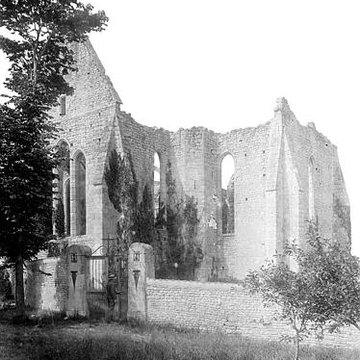 Chapelle Saint-Lubin dYèvre-le-Châtel