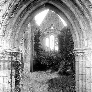 Chapelle Saint-Lubin dYèvre-le-Châtel