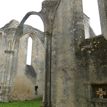 Chapelle Saint-Lubin dYèvre-le-Châtel