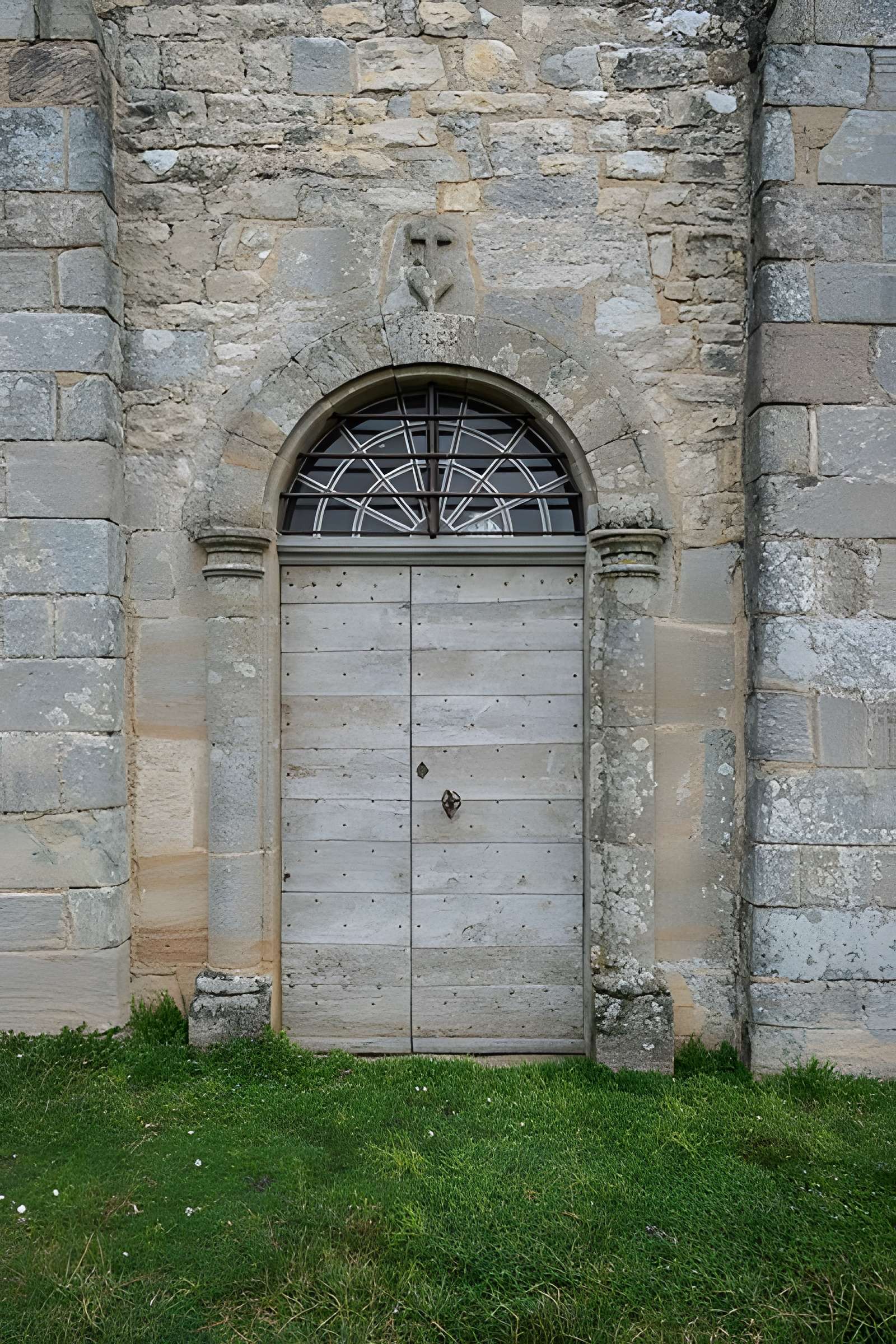 Chapelle Saint-Médard-Lagarénie d'Issepts