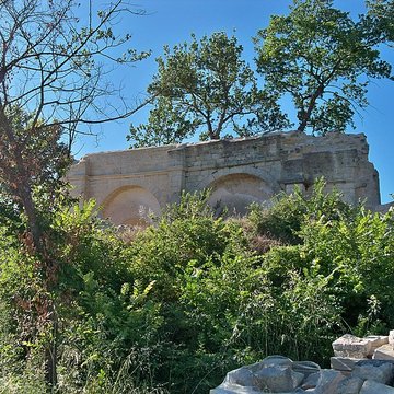 Chapelle Saint-Michel de Crillon-le-Brave
