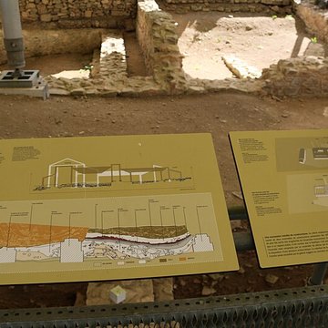 Oppidum du Mont-Beuvray, dit aussi oppidum de Bibracte également sur commune de Glux-en-Glenne, dans la Nièvre