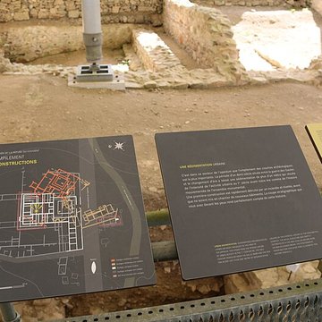 Oppidum du Mont-Beuvray, dit aussi oppidum de Bibracte également sur commune de Glux-en-Glenne, dans la Nièvre