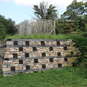 Oppidum du Mont-Beuvray, dit aussi oppidum de Bibracte également sur commune de Glux-en-Glenne, dans la Nièvre
