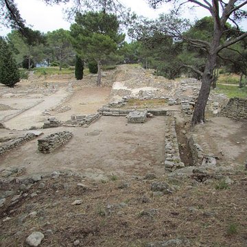 Chapelle Saint-Michel de Saint-Mitre-les-Remparts