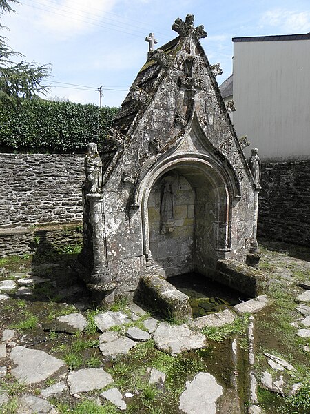 Chapelle Saint-Nicolas-des-Eaux de Pluméliau