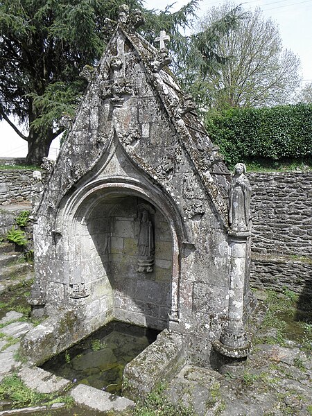 Chapelle Saint-Nicolas-des-Eaux de Pluméliau