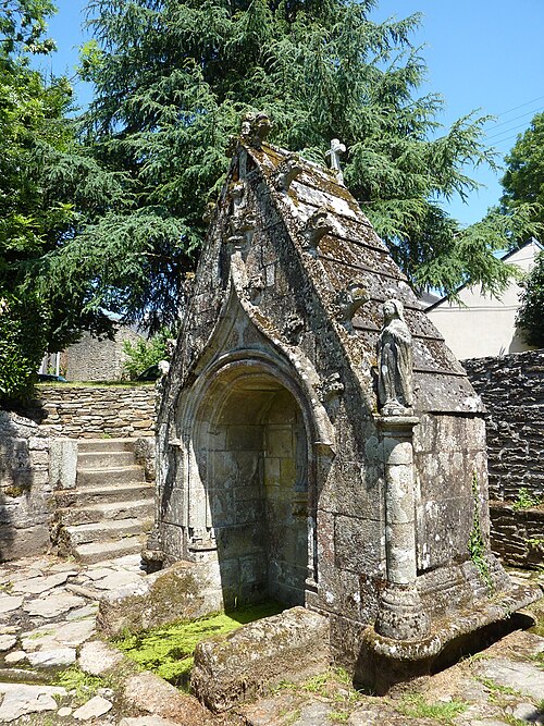 Chapelle Saint-Nicolas-des-Eaux de Pluméliau