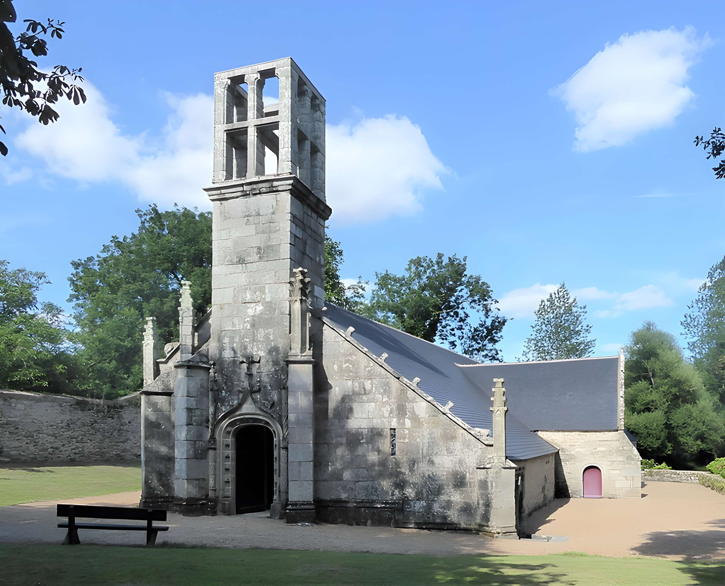 Chapelle Saint-Philibert de Plonéour-Lanvern