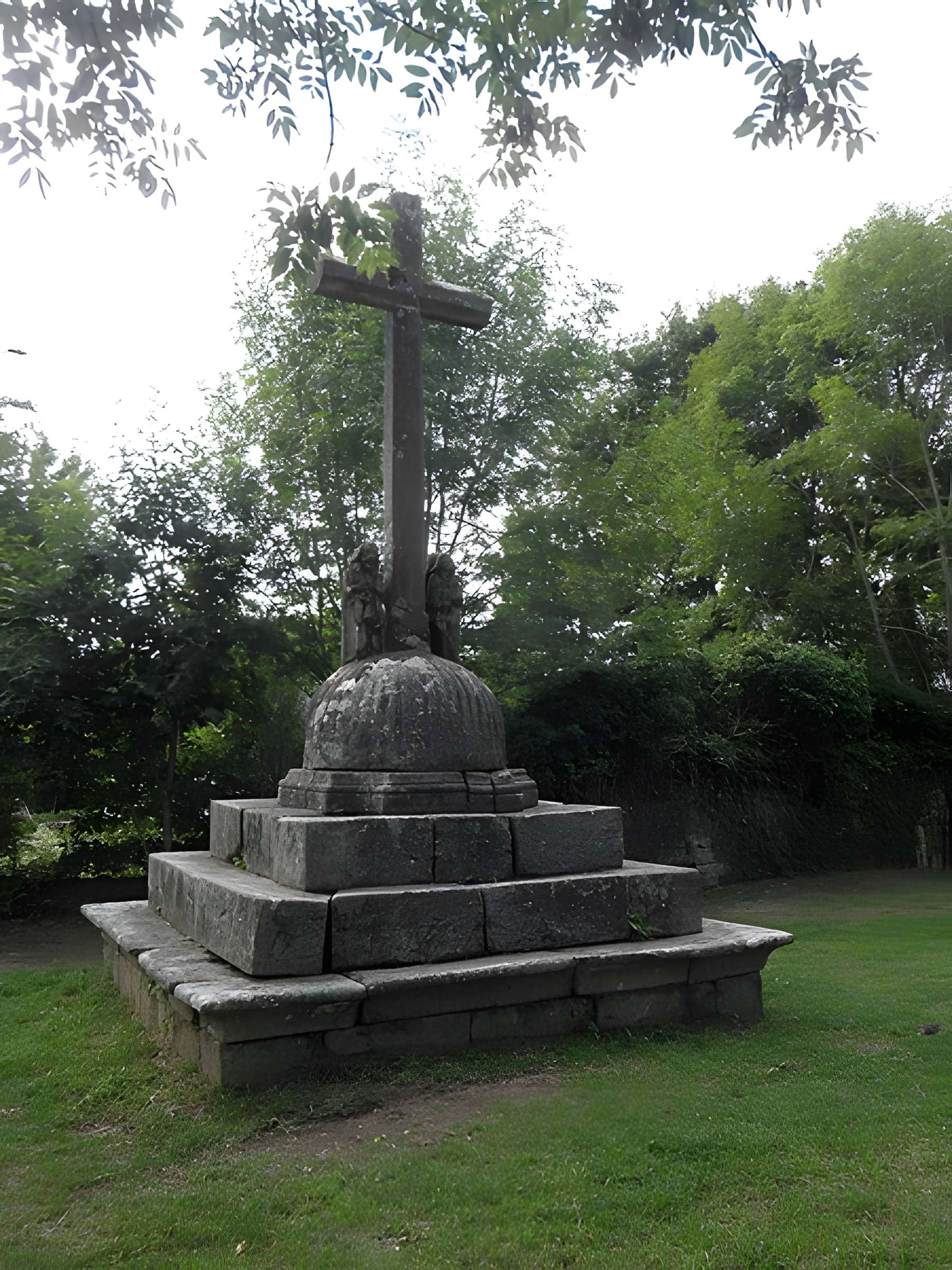 Chapelle Saint-Pierre de Plogonnec