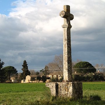 Chapelle Saint-Pierre de Vers-Pont-du-Gard