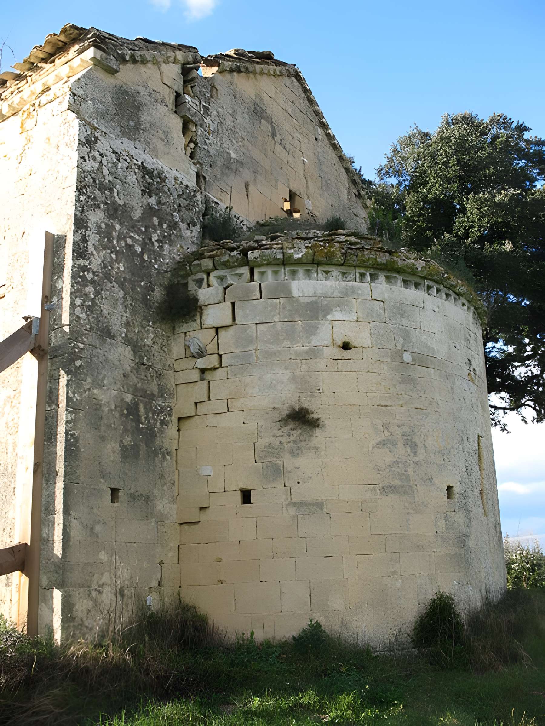 Chapelle Saint-Pierre de Vers-Pont-du-Gard