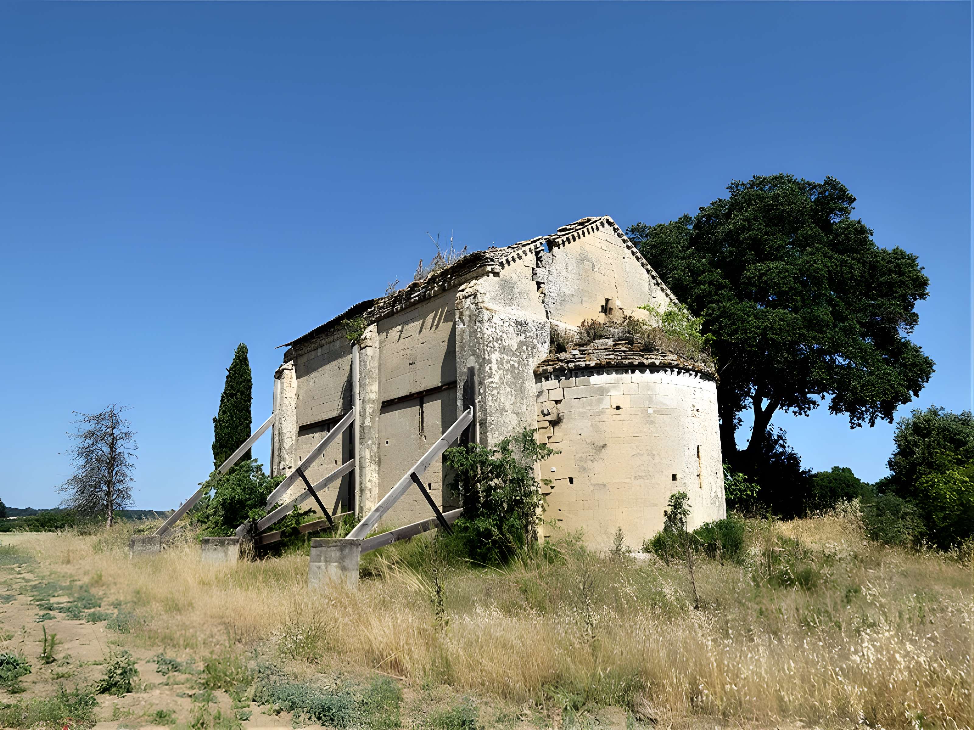 Chapelle Saint-Pierre de Vers-Pont-du-Gard