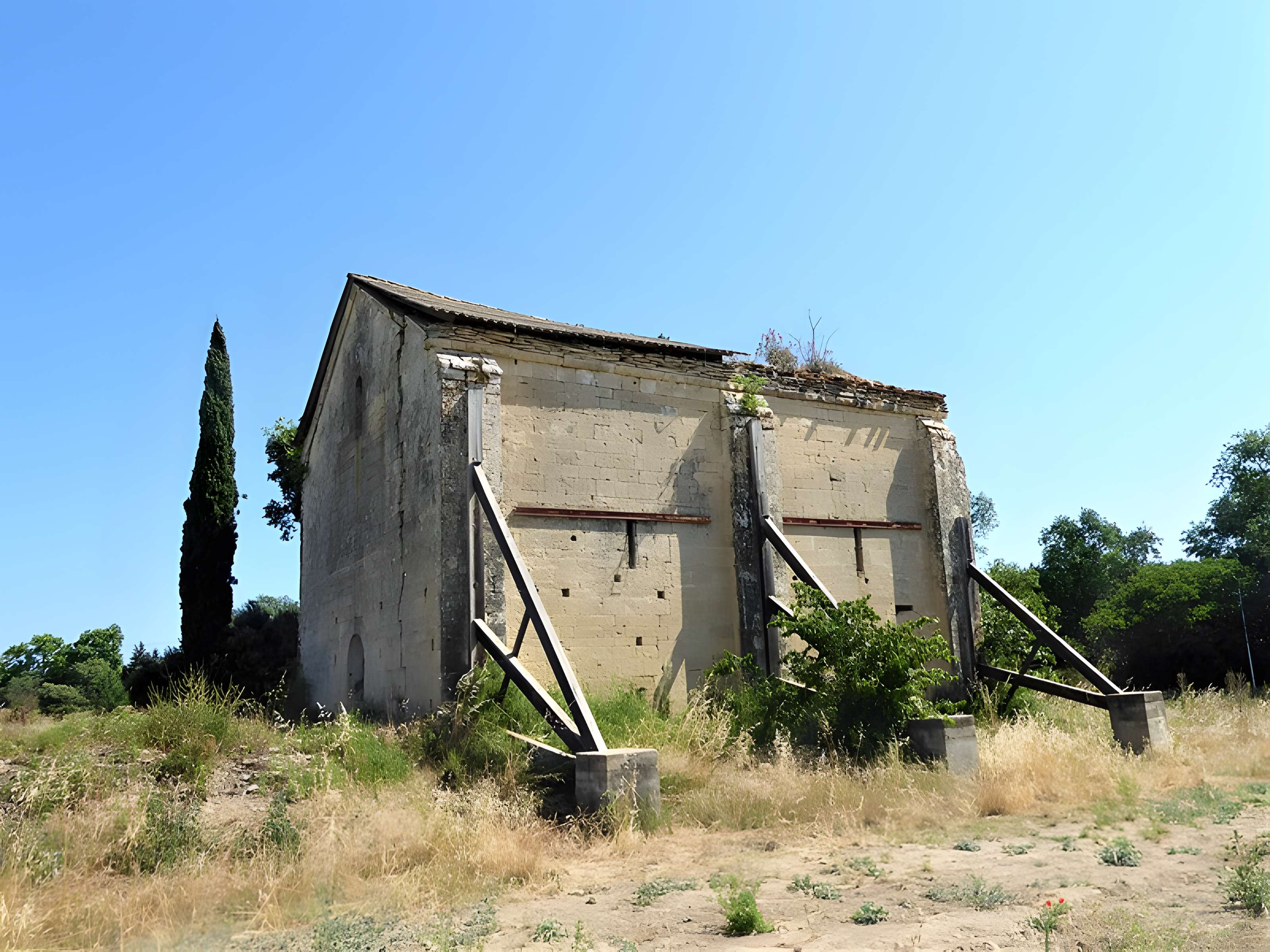 Chapelle Saint-Pierre de Vers-Pont-du-Gard